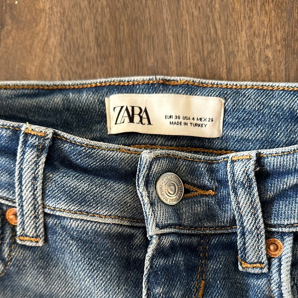 Zara High Waisted Blue Women's Jeans
